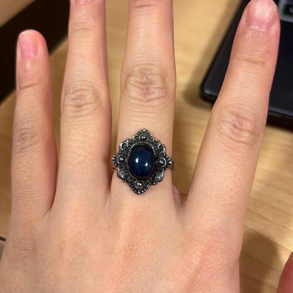 Vintage ring with a dark-blue stone